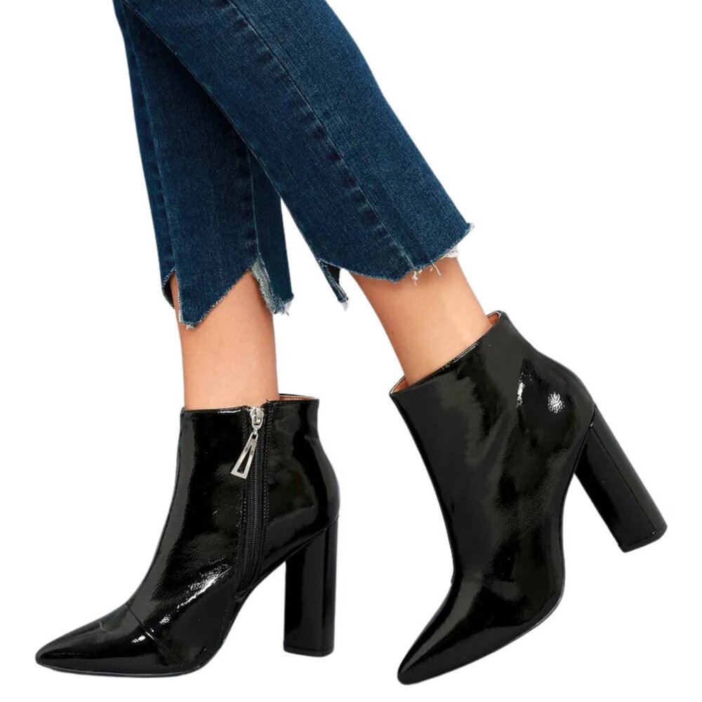Qupid Maelie Women's Black Patent Leather Pointed Toe Ankle Boots - Size 9